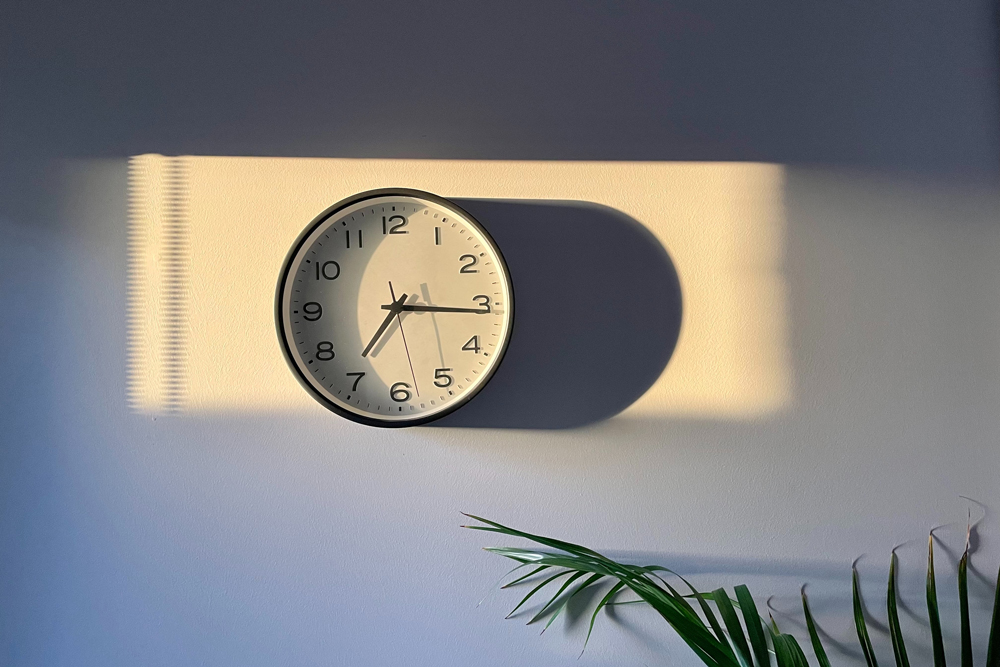 picture of clock on wall